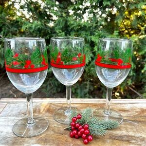 Vintage Christmas Libbey Holly And Berries Goblets, Set of 3